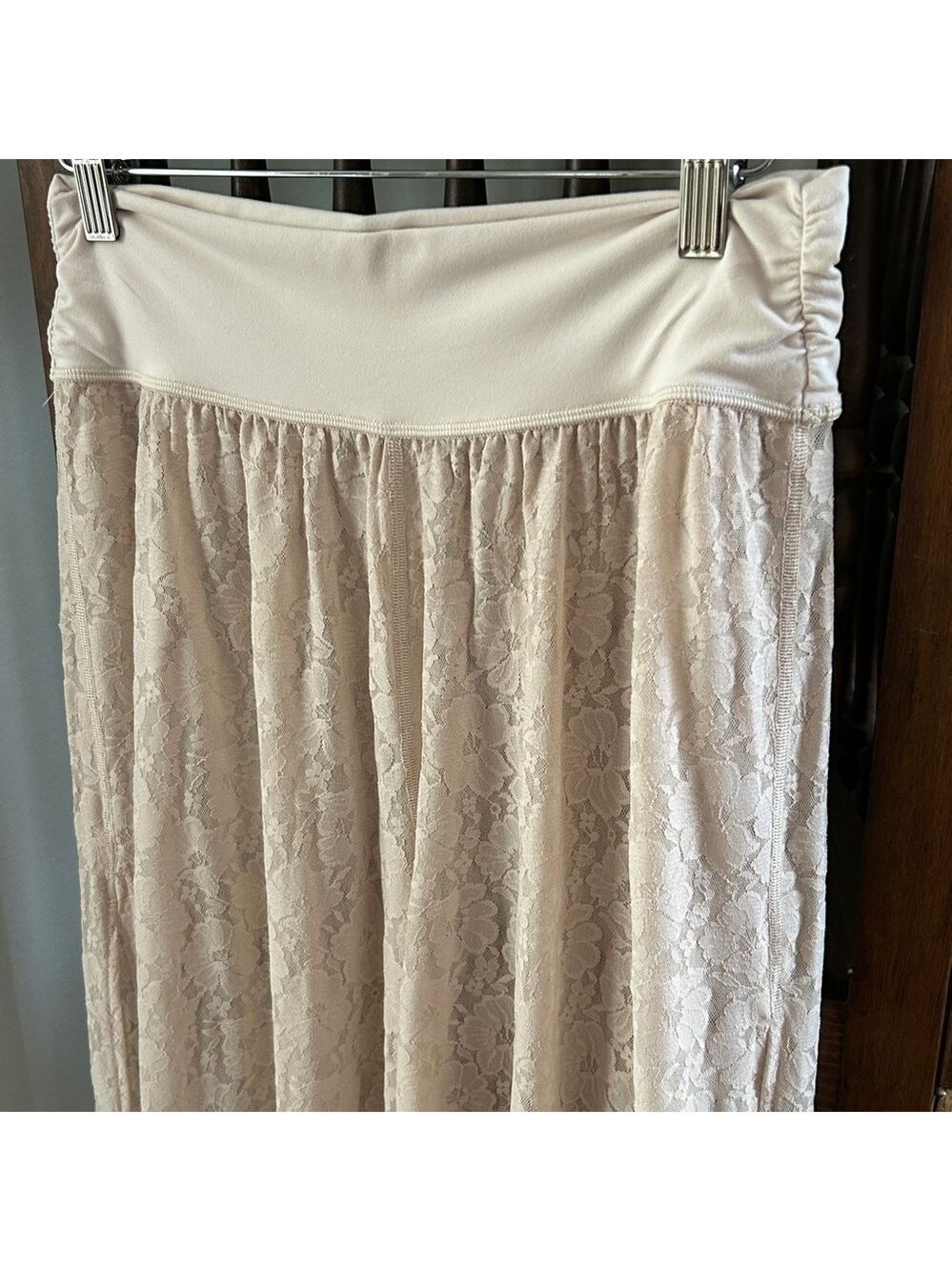 Lace Wide-Leg Side Slit Pants Cream Lace Versatile Lace Pants Cruise Resort Wear - Picture 6 of 16